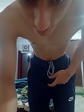 Yourrambo online show from 04/05/26, 02:42