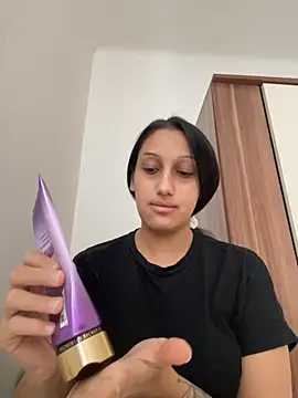 Snapshot of szabina07 chatting on 11/08/25, 11:54 szabina07 online show from 11/08/25, 11:54