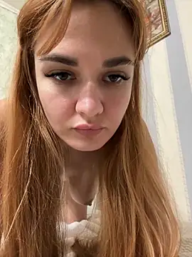 Snapshot of MeriyJewel chatting on 09/28/25, 12:43 MeriyJewel online show from 09/28/25, 12:43