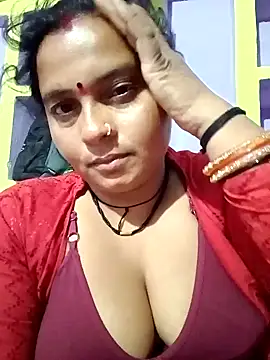 Hot komal1 online show from 04/24/26, 10:45