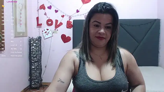 pamela echeverria online show from 03/27/26, 11:21