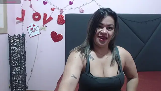 pamela echeverria online show from 04/01/26, 11:44