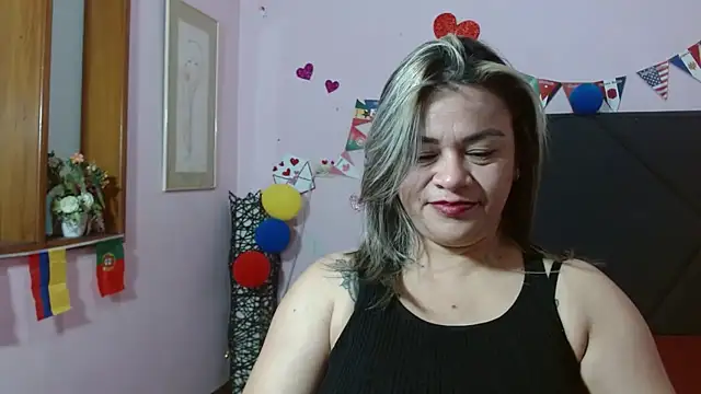 pamela echeverria online show from 07/16/26, 11:27