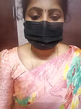 Snapshot of vasundhara26 chatting on 04/06/26, 05:47 vasundhara26 online show from 04/06/26, 05:47