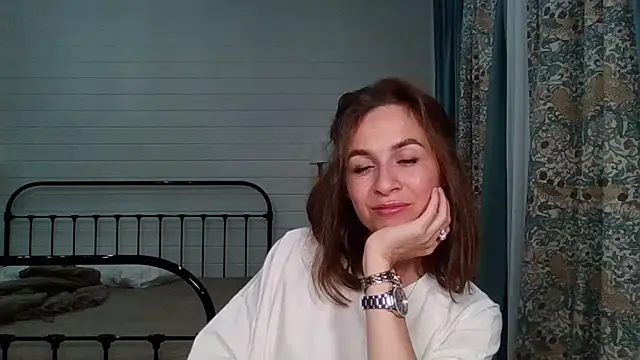 Niravyn  online show from 09/27/25, 03:28