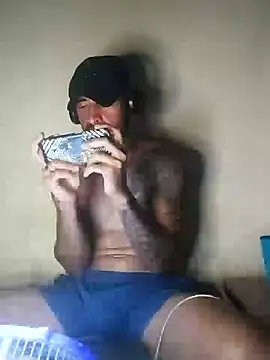 Alexsexygamer online show from 11/18/25, 12:49