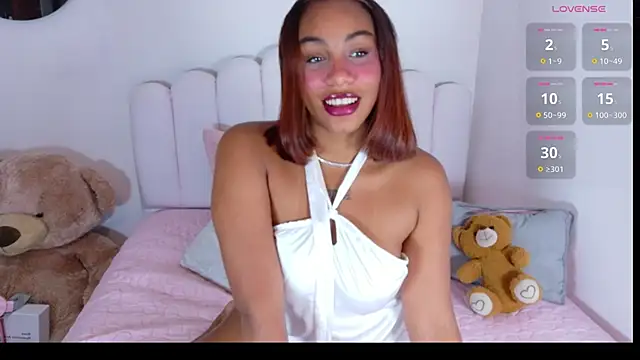 Sofia Stanley online show from 04/03/26, 03:37