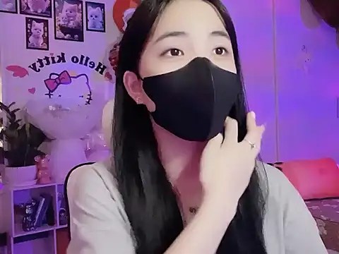 keelinnn19 online show from 09/27/25, 07:08