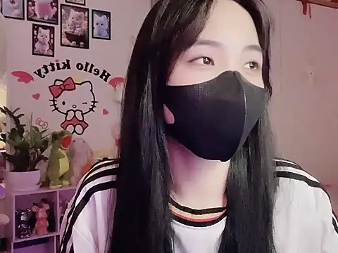 keelinnn19 online show from 10/15/25, 05:46