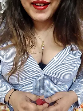 Suhana Darling online show from 03/13/26, 08:37