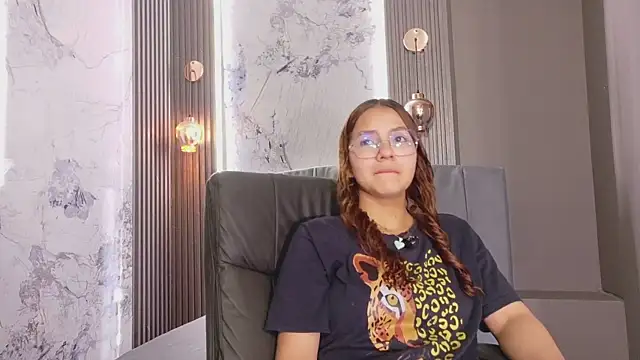 angeles azul online show from 04/04/26, 11:51