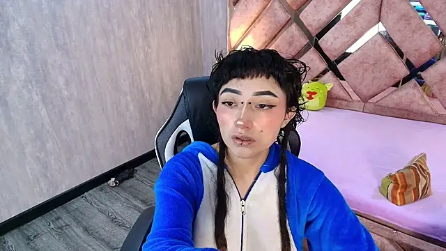 Babyyrasta666 online show from 10/28/25, 03:43