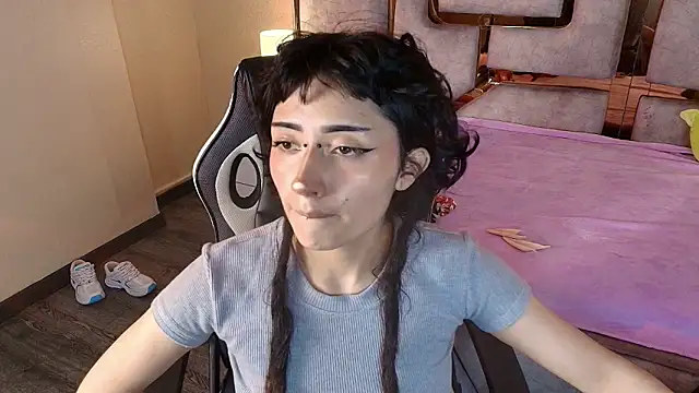 Babyyrasta666 online show from 12/05/25, 03:48