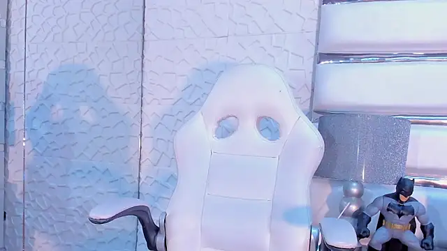 TatiLee online show from 12/22/25, 12:46