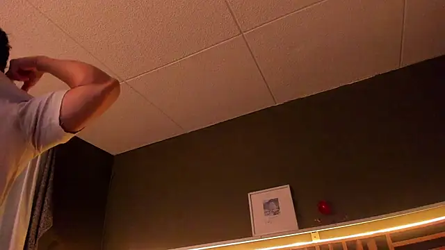 PaulEvens online show from 09/18/25, 01:13