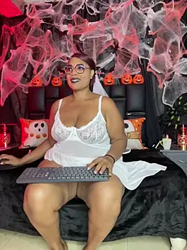 aranzzalatin online show from 10/31/25, 12:06