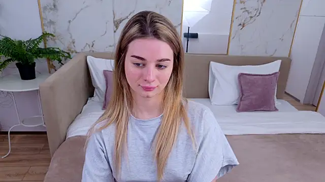 SweetyLicky online show from 03/26/26, 04:12