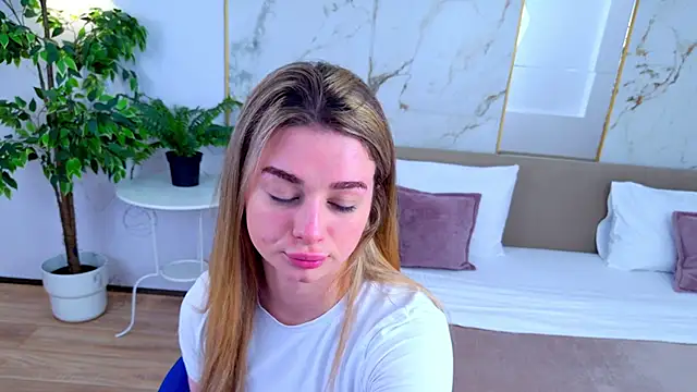 SweetyLicky online show from 03/29/26, 04:07