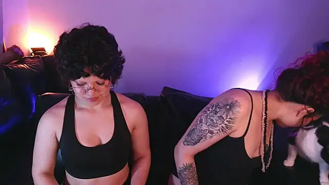 marsearth22  online show from 11/20/25, 04:23