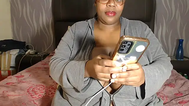 BoobsQueen46K online show from 07/10/26, 04:20