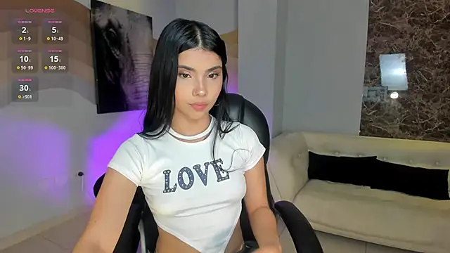 MiaLaurence online show from 11/27/25, 07:05