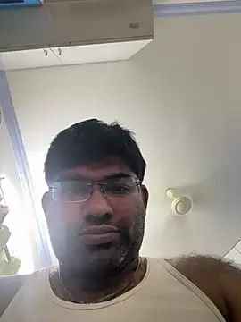 Snapshot of TELUGU-HYDDICK4u chatting on 07/13/26, 06:00 TELUGU-HYDDICK4u online show from 07/13/26, 06:00