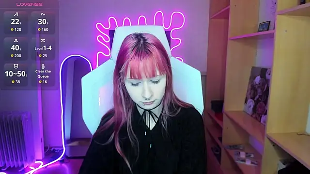 AmamiDark online show from 09/25/25, 03:54