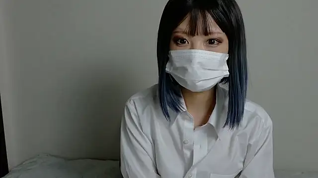 sarina at online show from 09/17/25, 04:25