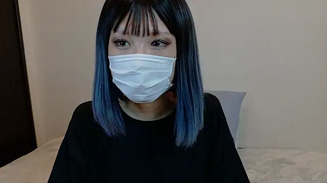 sarina at online show from 10/19/25, 09:21