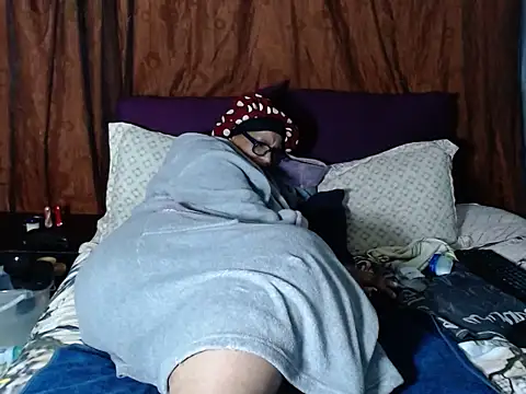 BOUNCINGASSX online show from 09/12/25, 12:11