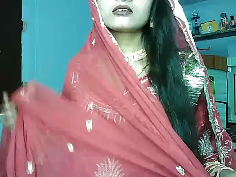 Snapshot of ROSE_GOLDE chatting on 06/14/26, 09:55 ROSE GOLDE online show from 06/14/26, 09:55