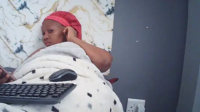 CouplesX96xx online show from 04/17/26, 09:56