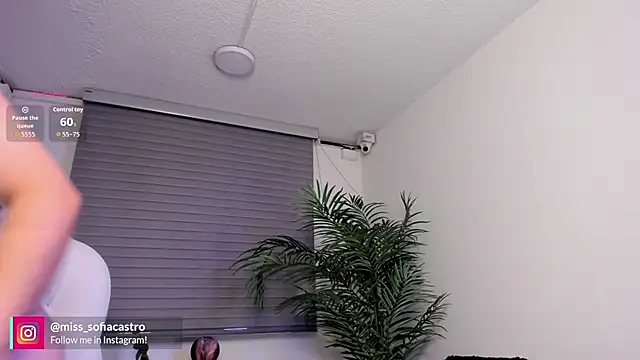 Miss norway online show from 03/31/26, 10:21