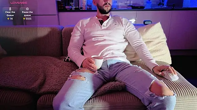 boiteasex online show from 03/23/26, 05:44