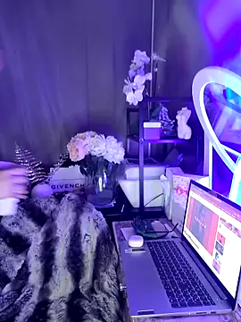 iamlalamilano online show from 02/18/26, 01:18