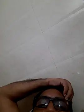 Snapshot of Hot-boy077 chatting on 10/25/25, 07:27 Hot-boy077 online show from 10/25/25, 07:27