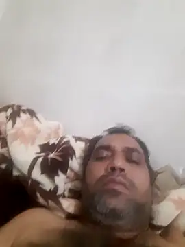 Snapshot of Hot-boy077 chatting on 10/27/25, 03:21 Hot-boy077 online show from 10/27/25, 03:21