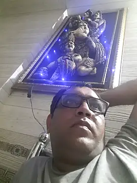 Snapshot of Hot-boy077 chatting on 11/02/25, 01:24 Hot-boy077 online show from 11/02/25, 01:24