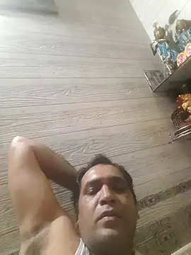 Snapshot of Hot-boy077 chatting on 11/24/25, 03:01 Hot-boy077 online show from 11/24/25, 03:01