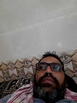 Snapshot of Hot-boy077 chatting on 02/07/26, 02:43 Hot-boy077 online show from 02/07/26, 02:43