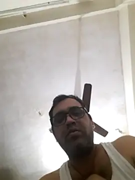 Snapshot of Hot-boy077 chatting on 02/26/26, 05:34 Hot-boy077 online show from 02/26/26, 05:34