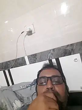 Snapshot of Hot-boy077 chatting on 03/02/26, 07:15 Hot-boy077 online show from 03/02/26, 07:15