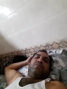 Snapshot of Hot-boy077 chatting on 03/13/26, 02:23 Hot-boy077 online show from 03/13/26, 02:23