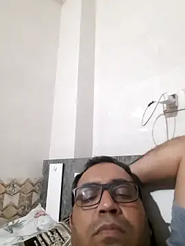 Snapshot of Hot-boy077 chatting on 03/22/26, 10:29 Hot-boy077 online show from 03/22/26, 10:29