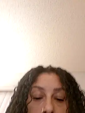 sweetnjuicyyy online show from 10/02/25, 05:25