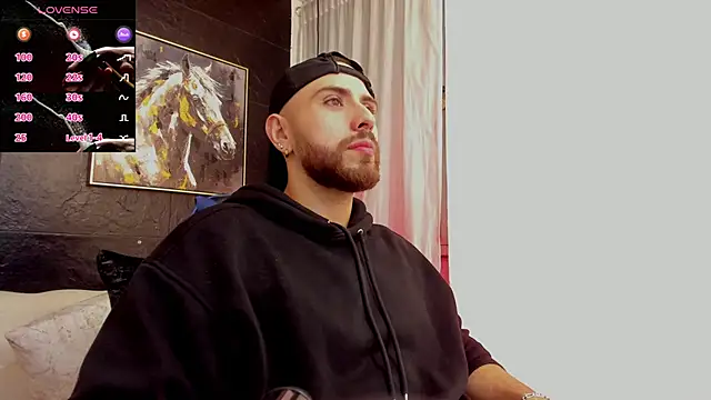 Maximo Wolff online show from 11/13/25, 09:36