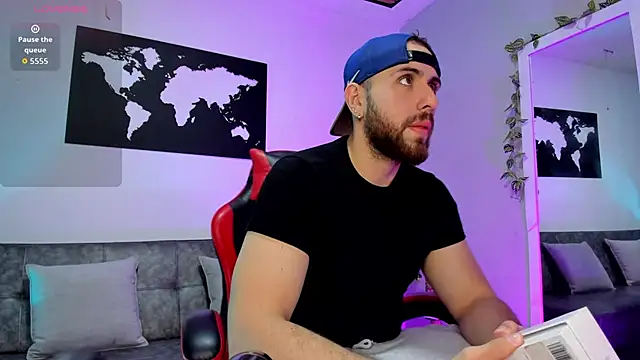 Maximo Wolff online show from 12/20/25, 08:49