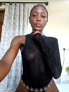 Miss-Hennessy online show from 04/09/26, 02:00