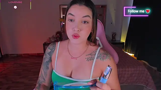 lunaarose online show from 01/11/26, 08:14