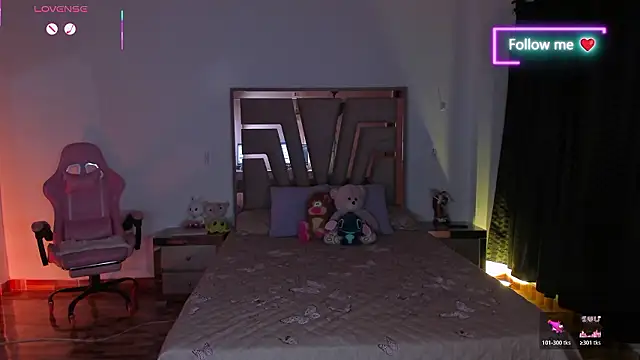 lunaarose online show from 02/04/26, 03:12